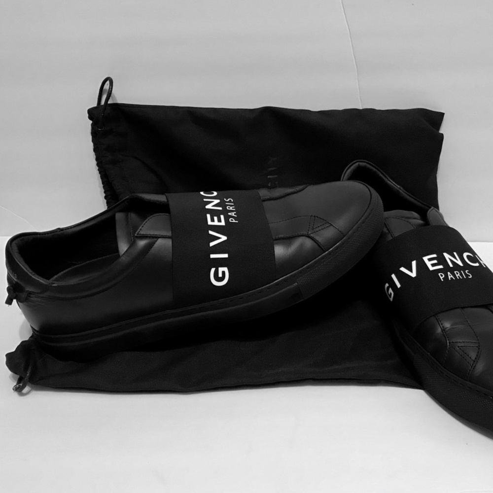BLACK GIVENCHY SNEAKERS sz US11